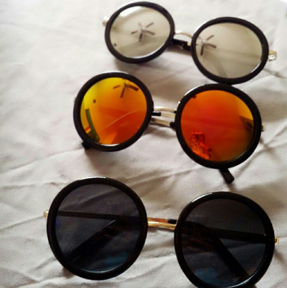 Round vintage woman Fashion Sunglasses 

60 mm - Picture 2 of 2